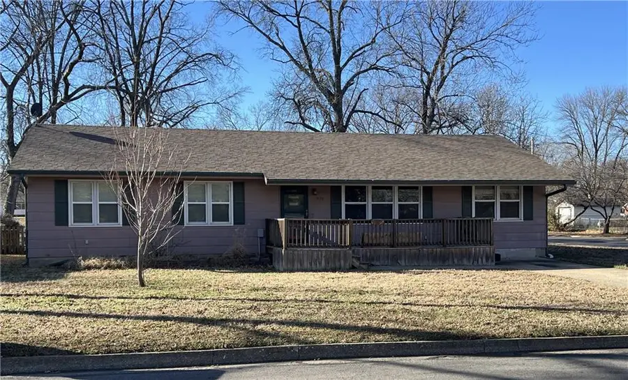 925 N Elm Street, Nevada, MO 64772 - Image #2