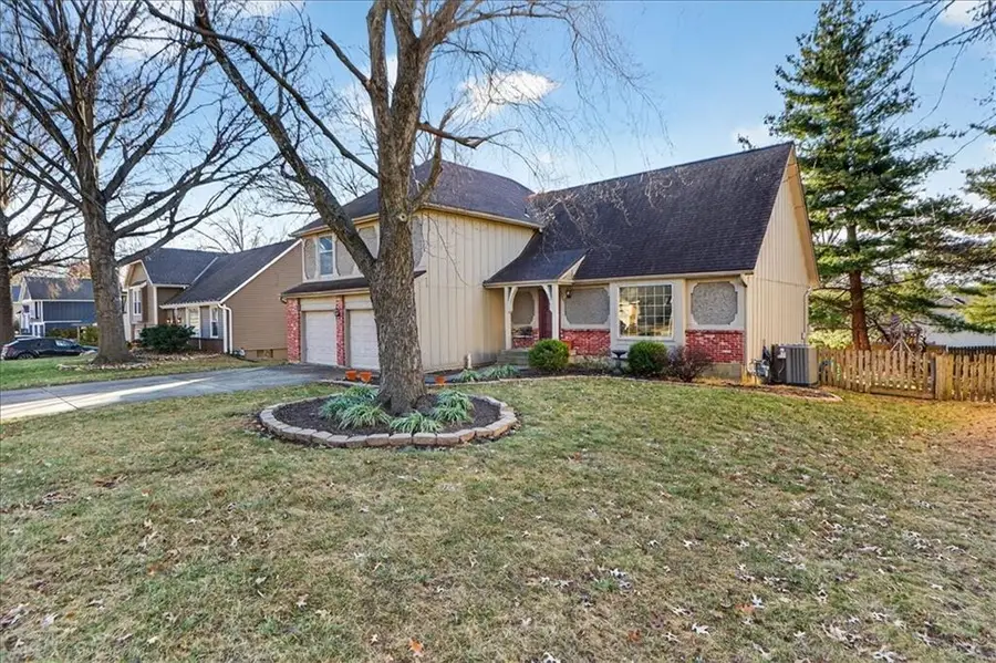 13001 78th Terrace, Shawnee, KS 66216 - Image #2