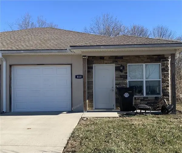 810 Riffle Drive, Pleasant Hill, MO 64080