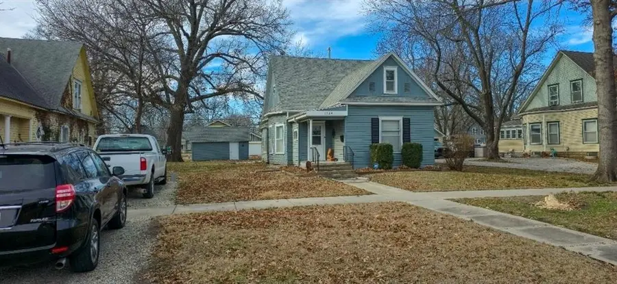 1034 S Hickory Street, Ottawa, KS 66067 - Image #2