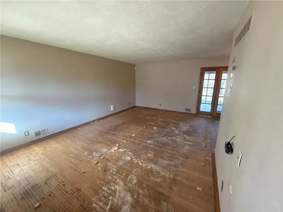 415 N 31st Street, Kansas City, KS 66102 - Image #2