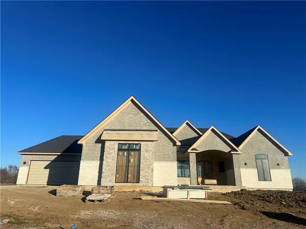 7535 NW Fawn Circle, Parkville, MO 64152