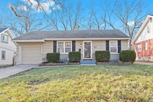 825 E 75th Street, Kansas City, MO 64131