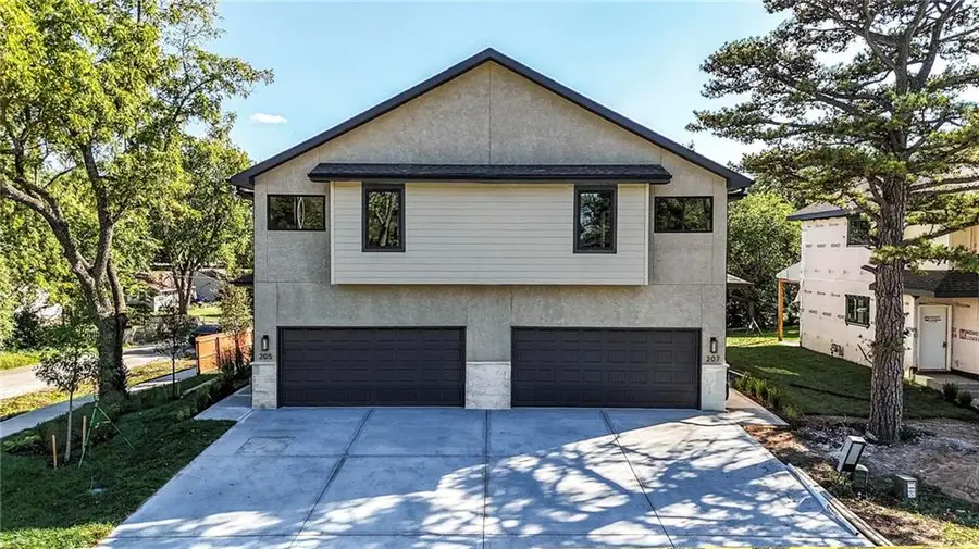 213 NW Orchard Court, Lees Summit, MO 64063 - Image #2