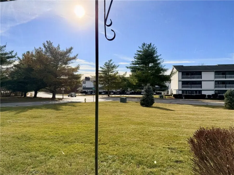 2330 NE 68th Street, Kansas City, MO 64118 - Image #2