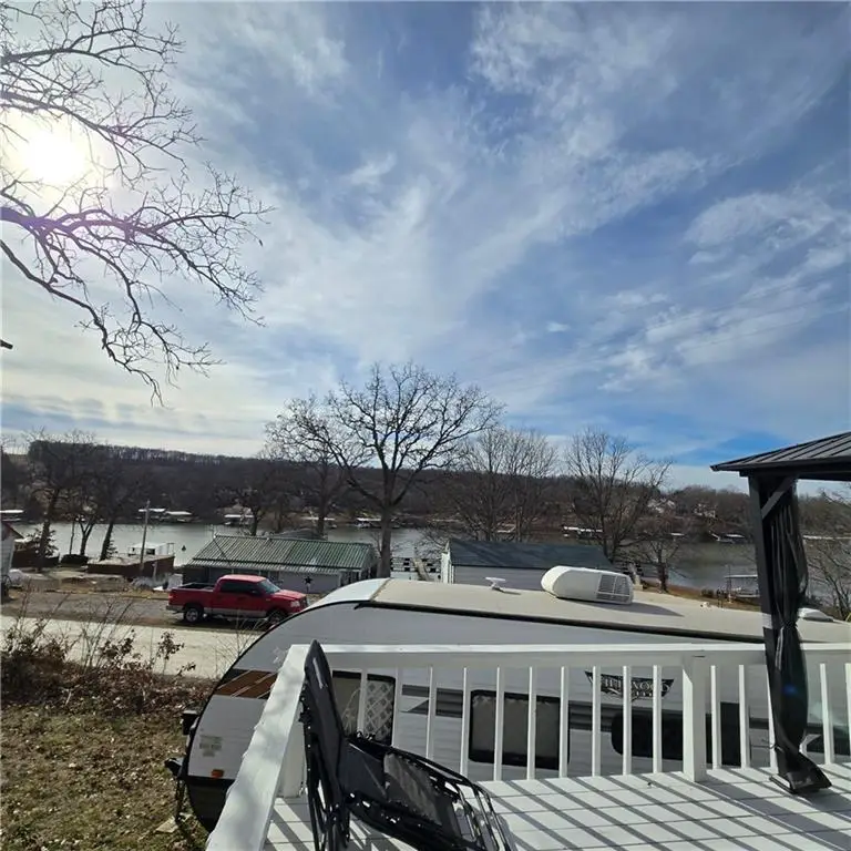 28672 Mistletoe Avenue, Warsaw, MO 65355 - Image #3