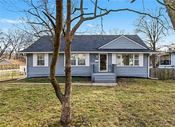 9601 E 66th Terrace, Raytown, MO 64133