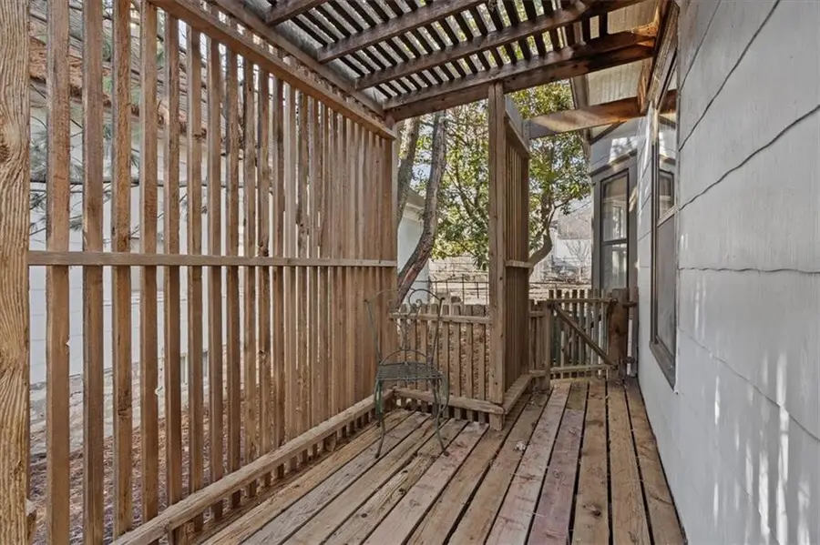 4126 Holly Street, Kansas City, MO 64111 - Image #3