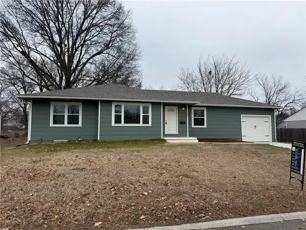 704 Logan Street, Harrisonville, MO 64701