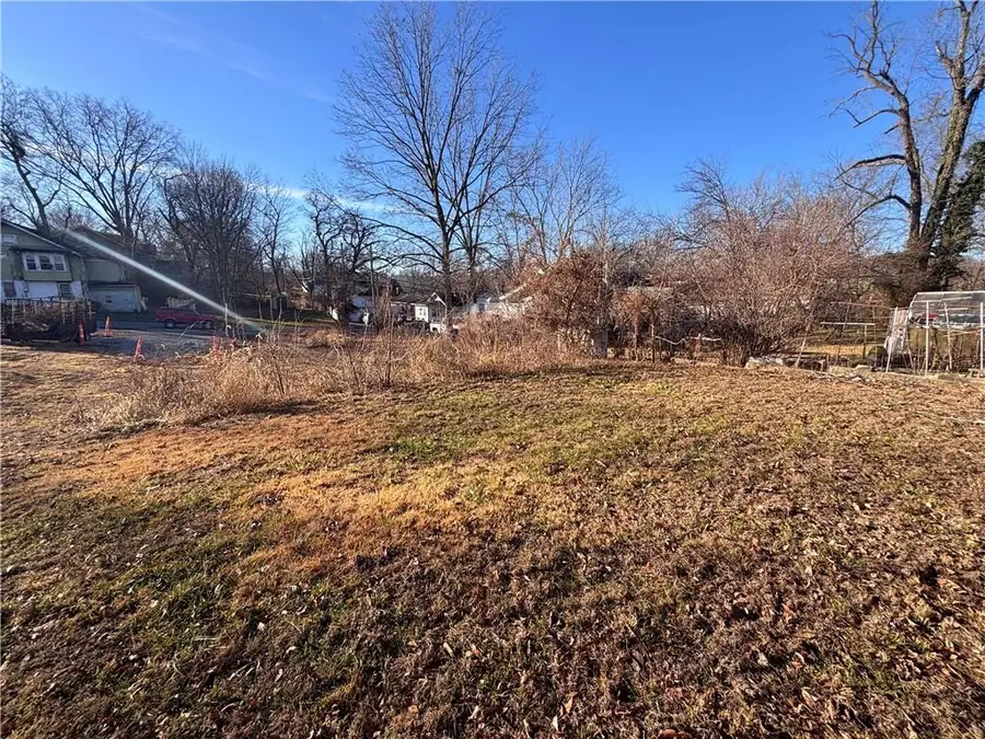 9414 E 17th Street, Independence, MO 64052 - Image #2