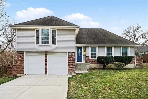 7201 W 99th Street, Overland Park, KS 66212