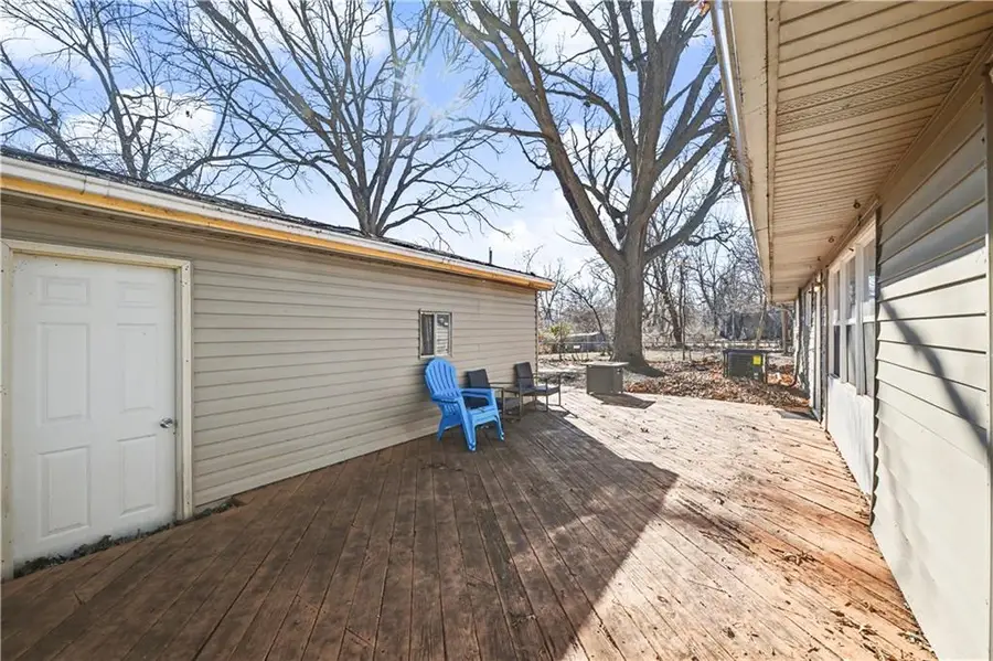 7615 E 109th Terrace, Kansas City, MO 64134 - Image #2