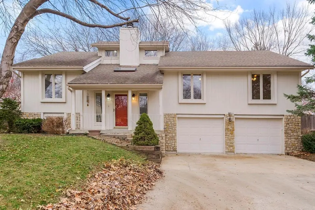 465 Hampshire Court, Blue Springs, MO 64014 - Image #1