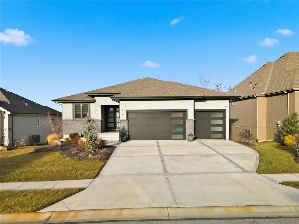 8181 Valley Road, Lenexa, KS 66220 - Image #1