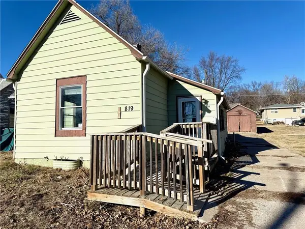 819 Harmon Street, St Joseph, MO 64504