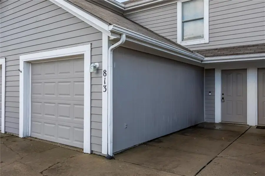 813 E 167th Court, Gardner, KS 66030 - Image #2