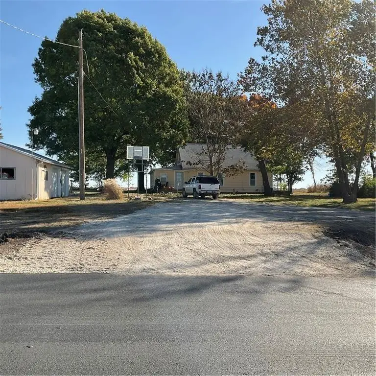 9960 W K68 Highway, Louisburg, KS 66053 - Image #1