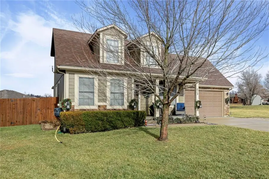 713 Hidden Meadows Court, Paola, KS 66071 - Image #2