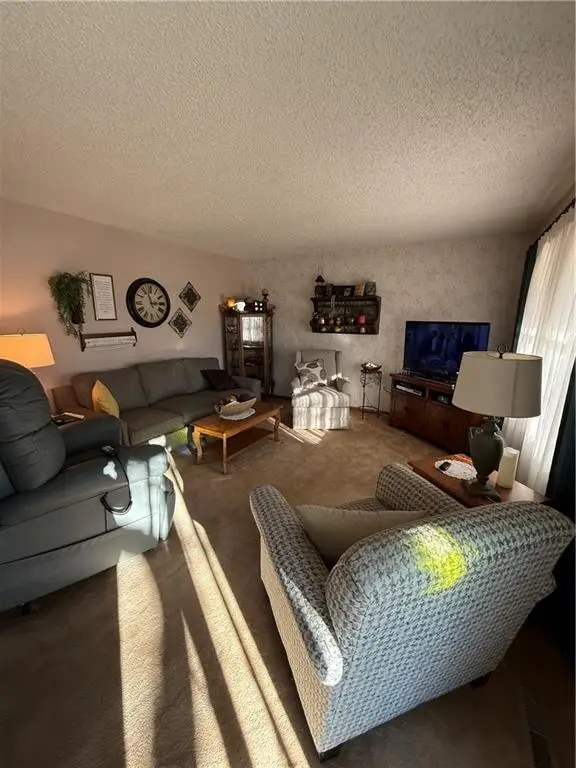 541 W Grant Street, Maryville, MO 64468 - Image #2