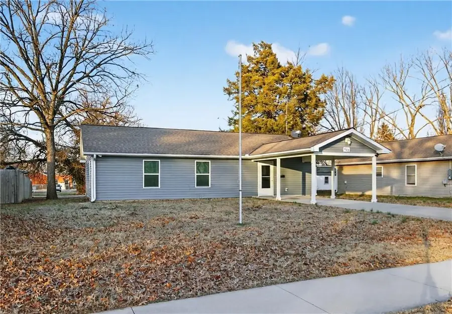 505 E Lee Street, Nevada, MO 64772 - Image #3