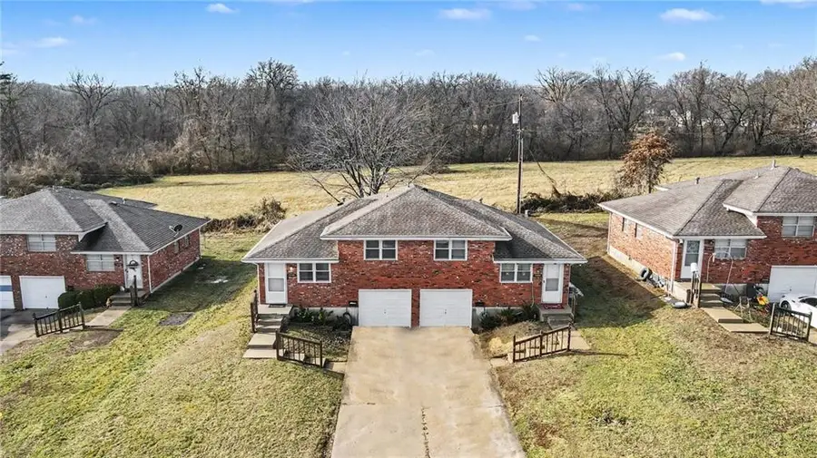 1536/1538 S Baker Circle, Independence, MO 64050 - Image #2
