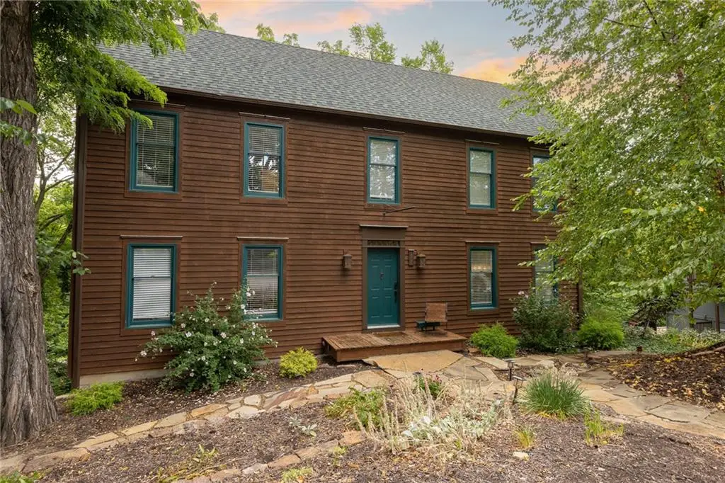 1323 Main Street, Parkville, MO 64152 - Image #1