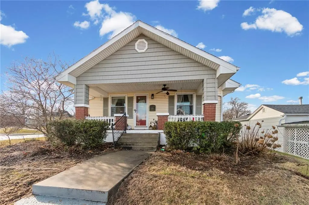 310 S College Street, Richmond, MO 64085 - Image #1