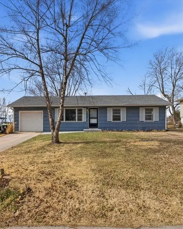 2500 Hillside Drive, Harrisonville, MO 64701 - #1
