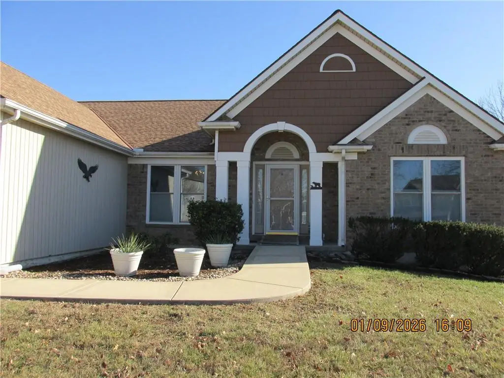 9205 N Holmes Court, Kansas City, MO 64155 - Image #1