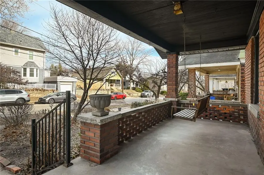 1621 W 41st Street, Kansas City, MO 64111 - Image #3