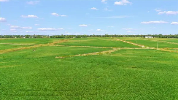 Lot 40, Smasal Road, Sedalia, MO 65301