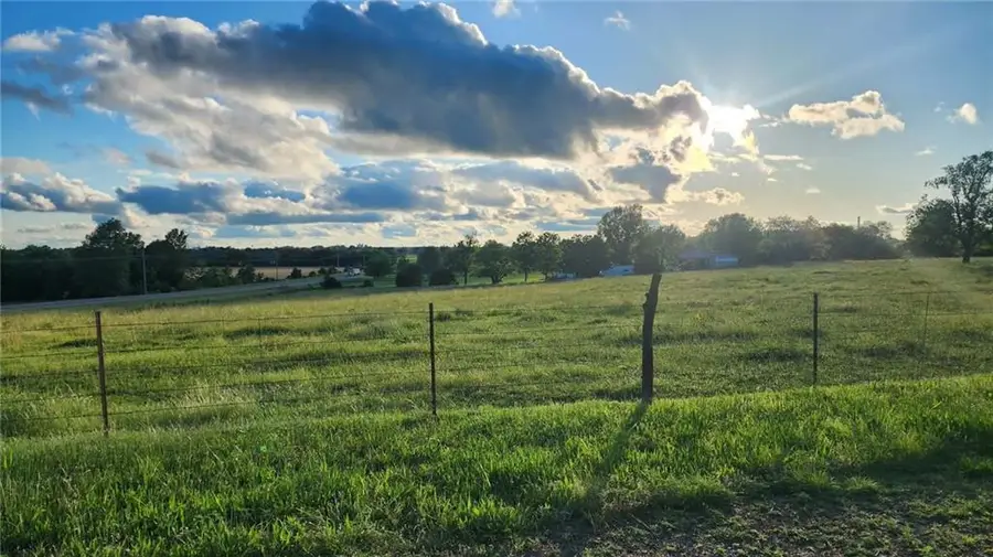 2357 160 Highway, Columbus, KS 66725 - Image #2