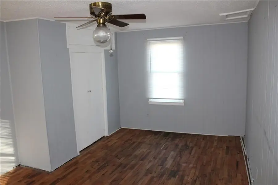 817 S Mill Street, Kansas City, KS 66105 - Image #3