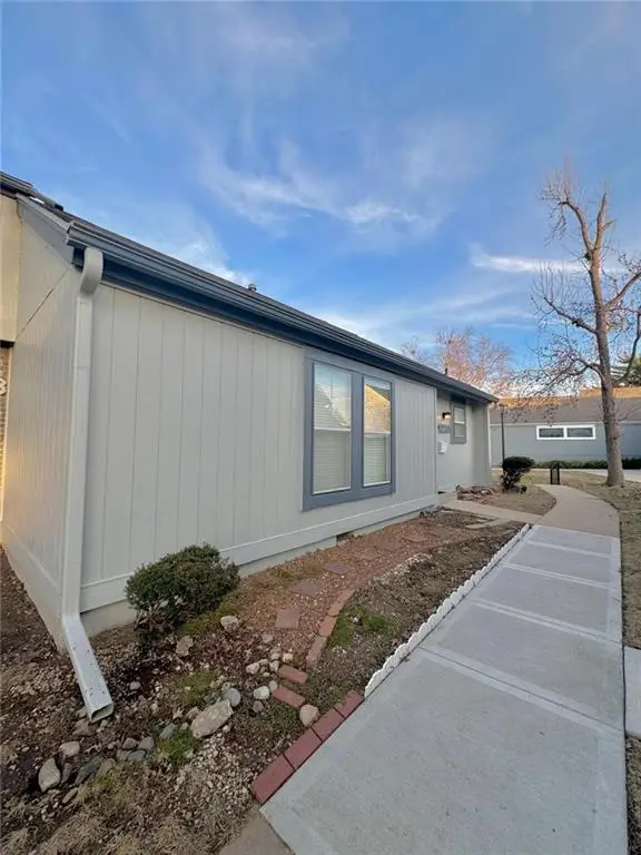 12201 W 79th Terrace, Lenexa, KS 66215 - #2