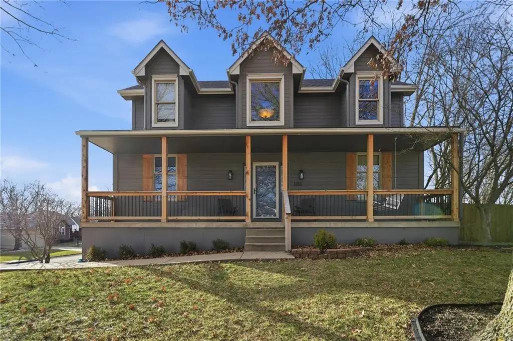 1201 Southcrest Drive, Blue Springs, MO 64015 - Image #1