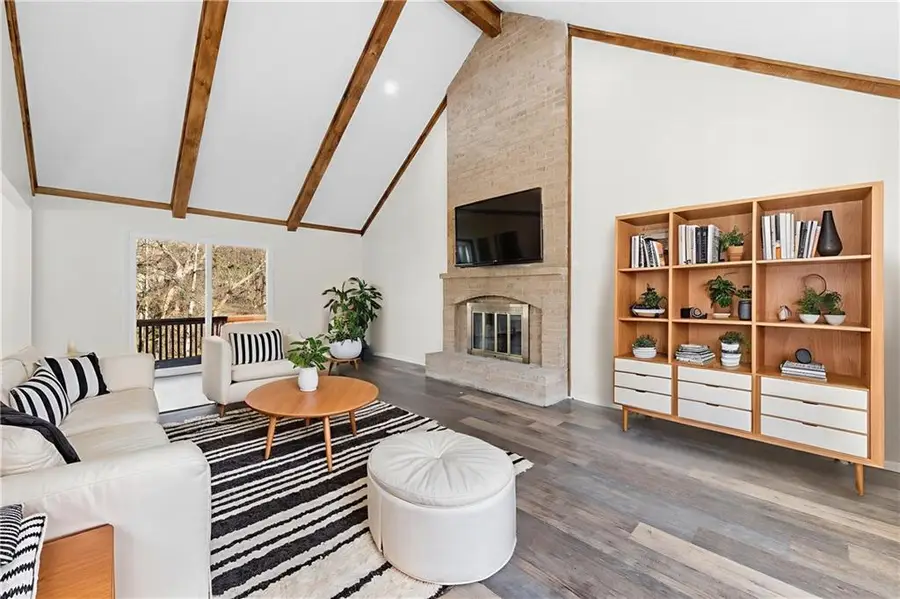 14417 S Locust Street, Olathe, KS 66062 - Image #3