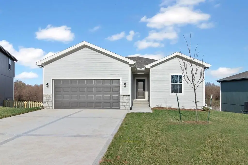 817 Shane Court, Belton, MO 64012 - Image #1