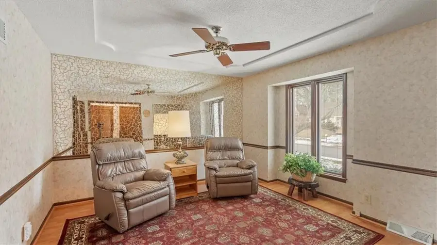 12325 W 100th Street, Lenexa, KS 66215 - Image #3