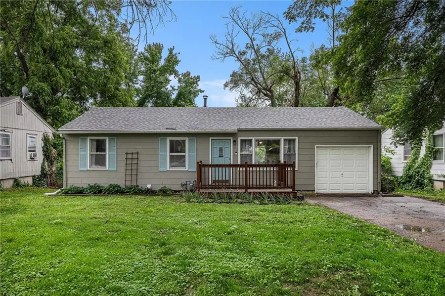 6131 Longwood Avenue, Kansas City, KS 66104 - #2