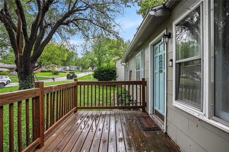 6131 Longwood Avenue, Kansas City, KS 66104 - #3