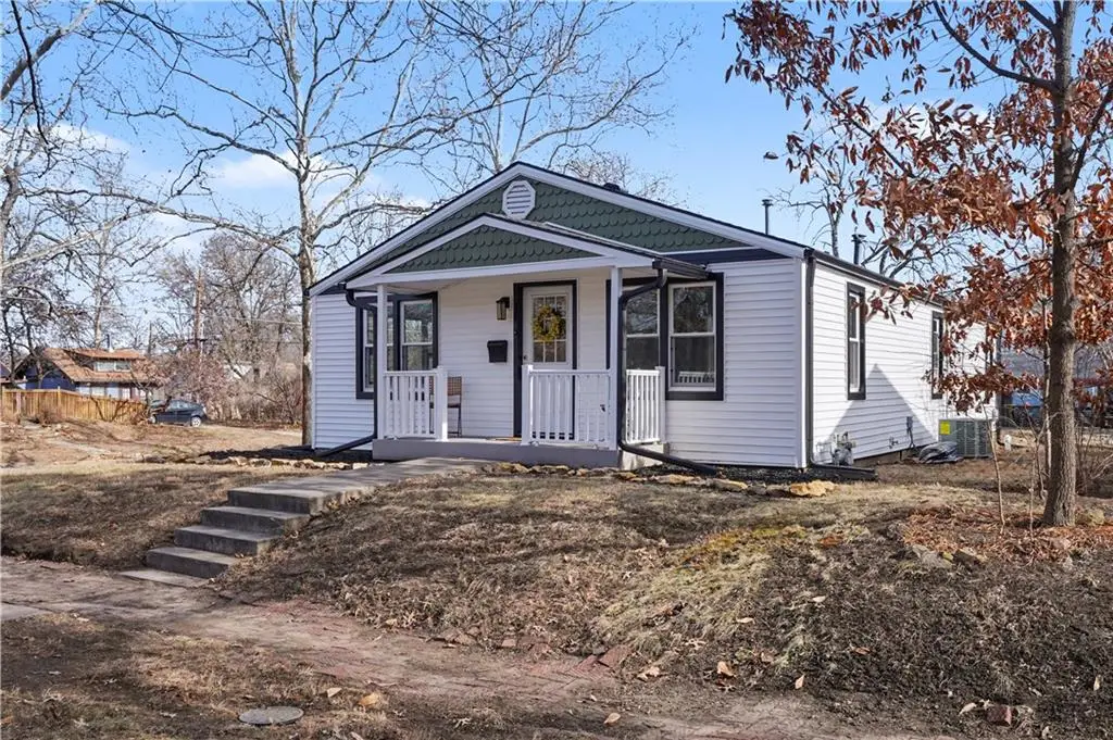 700 Missouri Street, Lawrence, KS 66044 - Image #1