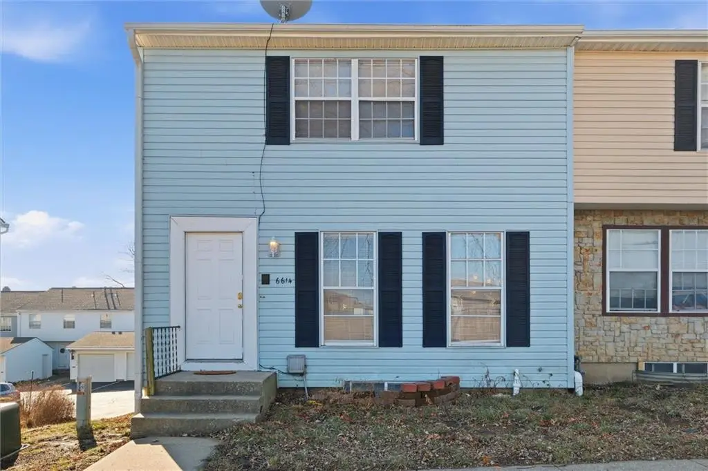 6614 E 128th Street, Grandview, MO 64030 - Image #1