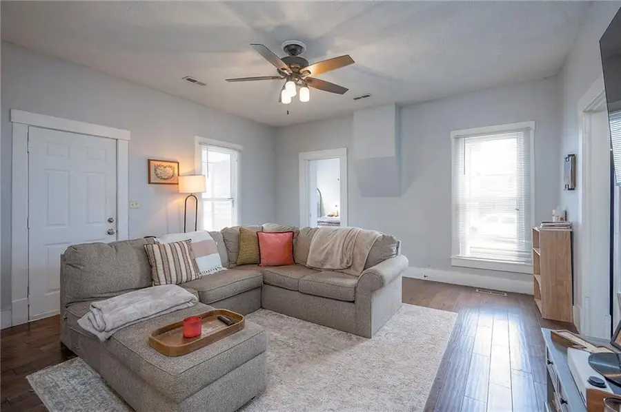 210 W Piankishaw Street, Paola, KS 66071 - Image #3