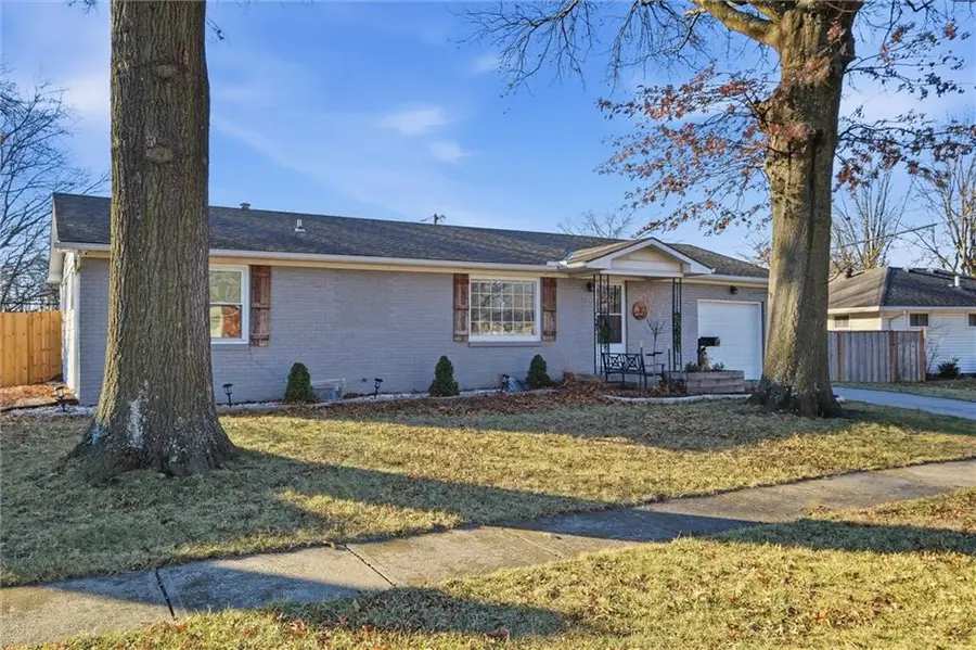 113 W Apache Lane, Gardner, KS 66030 - Image #2