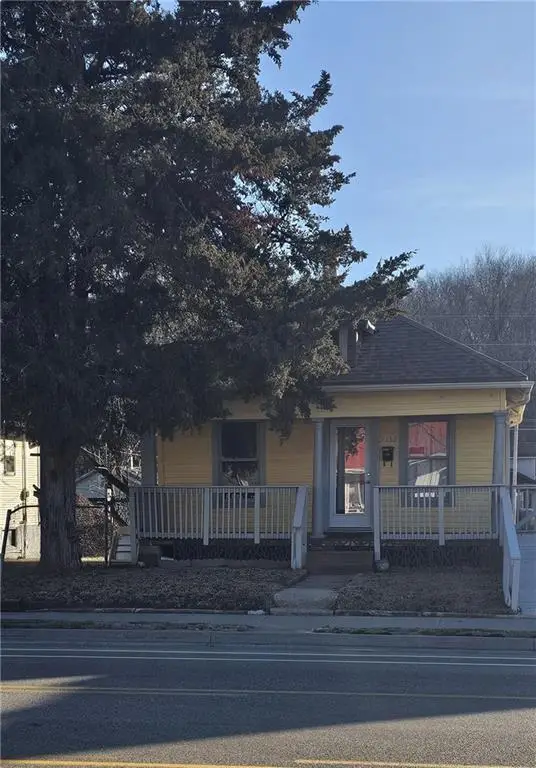 3133 Saint Joseph Avenue, Saint Joseph, MO 64505 - Image #1