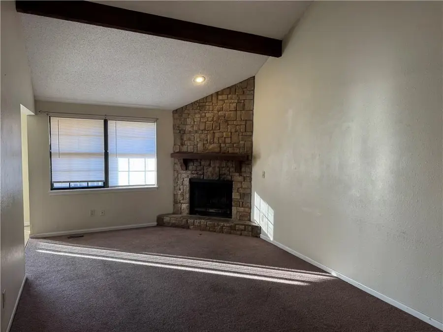 8516 Ditzler Avenue, Raytown, MO 64138 - Image #3