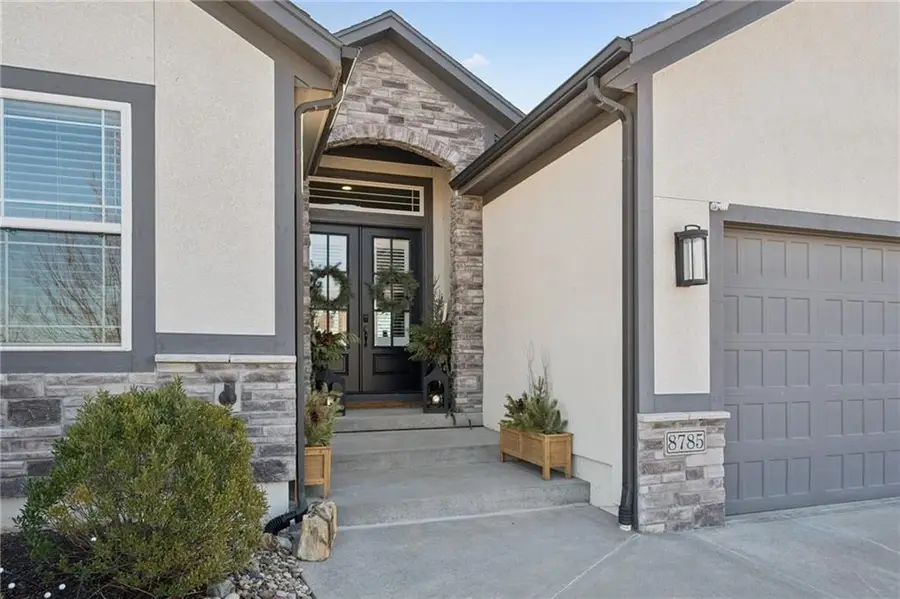 8785 Greeley Street, Lenexa, KS 66227 - Image #2