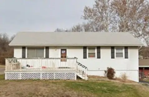 12212 E 32nd Street S, Independence, MO 64052 - Image #1