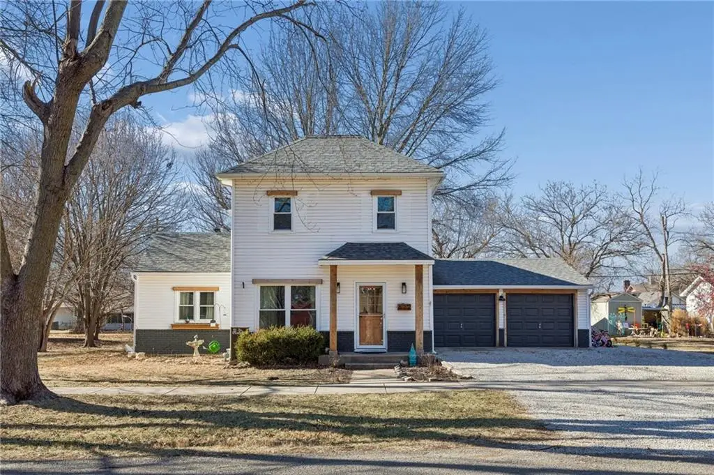 622 Oak Street, Wellsville, KS 66092 - Image #1