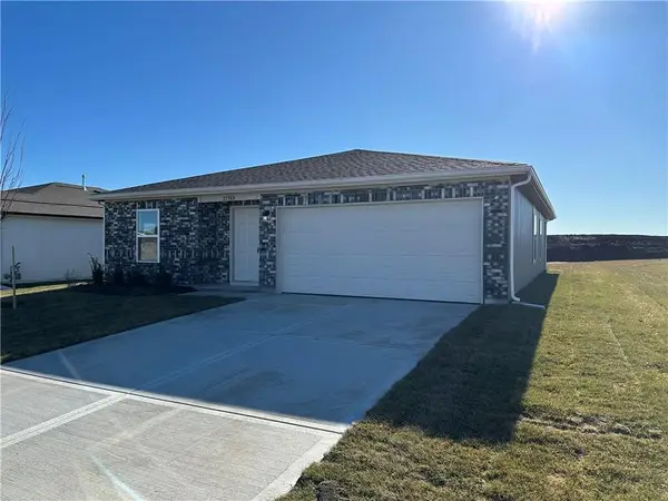 37745 W 208th Terrace, Edgerton, KS 66021